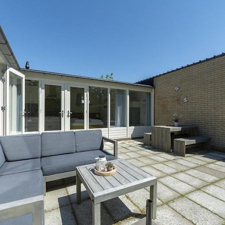 Cozy Bunglow With Garden Sint Maartensvlotbrug Exterior photo