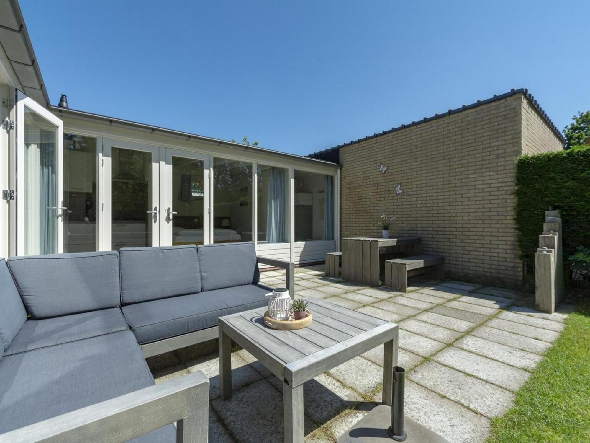 Cozy Bunglow With Garden Sint Maartensvlotbrug Exterior photo