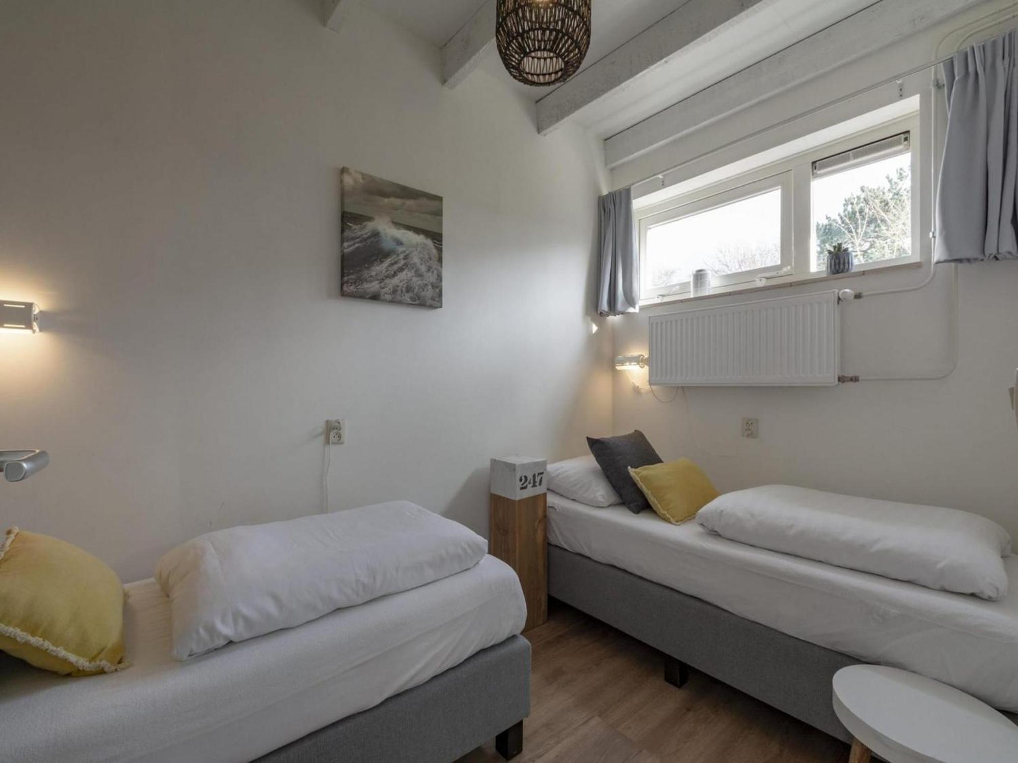 Cozy Bunglow With Garden Sint Maartensvlotbrug Exterior photo