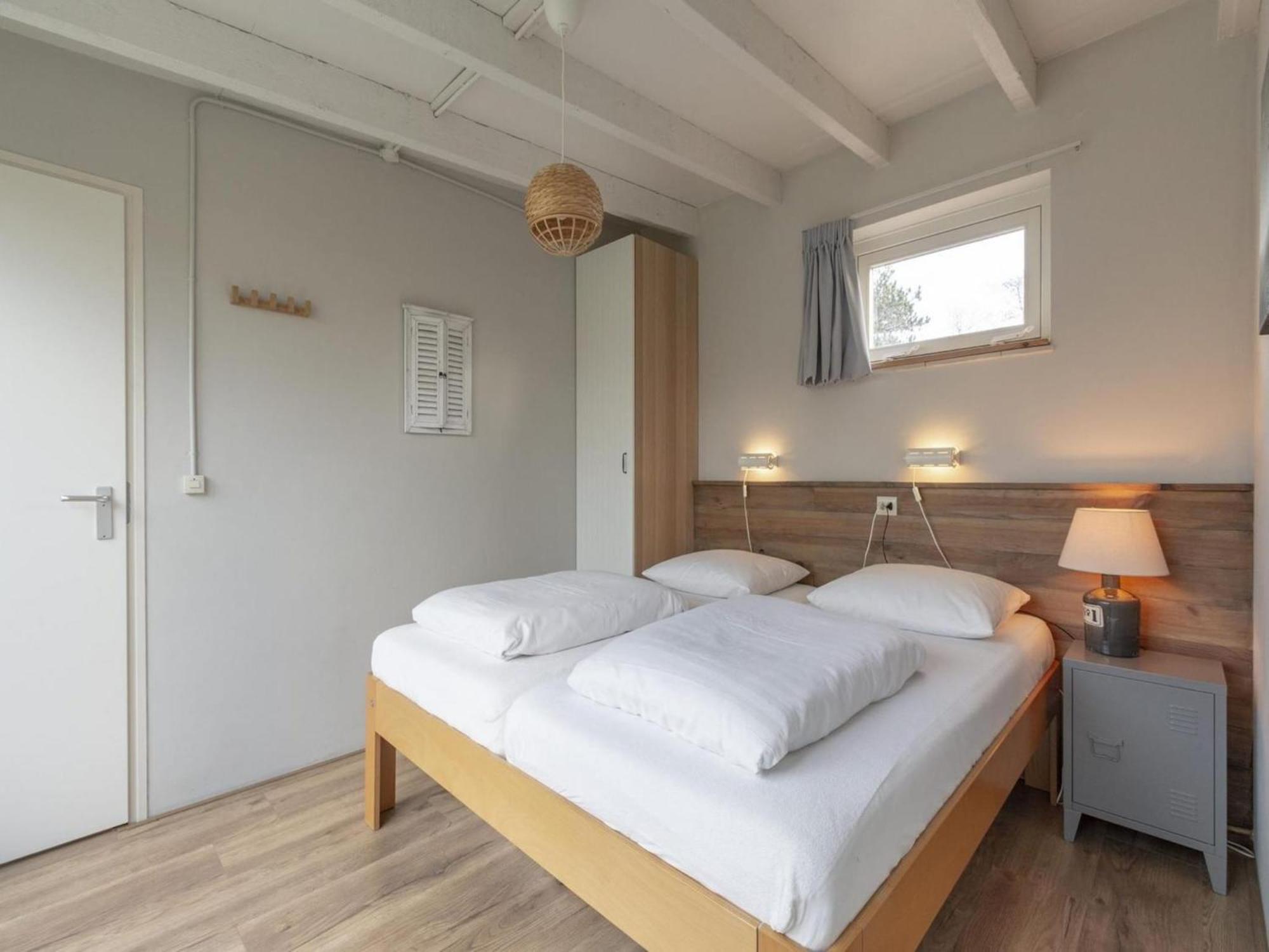 Cozy Bunglow With Garden Sint Maartensvlotbrug Exterior photo